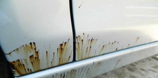 comment enlever traces goudron peinture voiture
