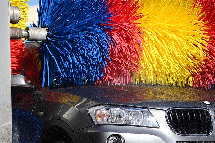 Car wash : Inconvéniants du Nettoyage Voiture en Station de Lavage