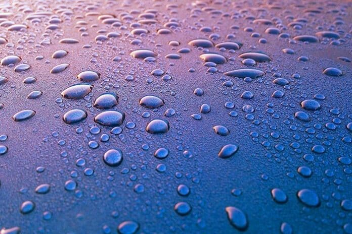 beeding déperlant sheeting detailing auto