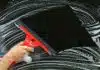 Qu’est-ce qu’une raclette ou squeegee en detailing auto ? raclette squeegee detailing voiture