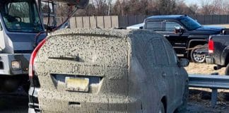 supprimer ciment peinture voiture