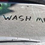 bien nettoyer vitres voiture