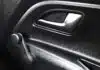 nettoyer garnitures porte voiture