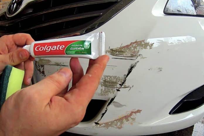 dentifrice rayure voiture