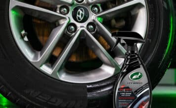 test dressing pneu Turtle Wax Graphene Acrylic Tyre Shine avis